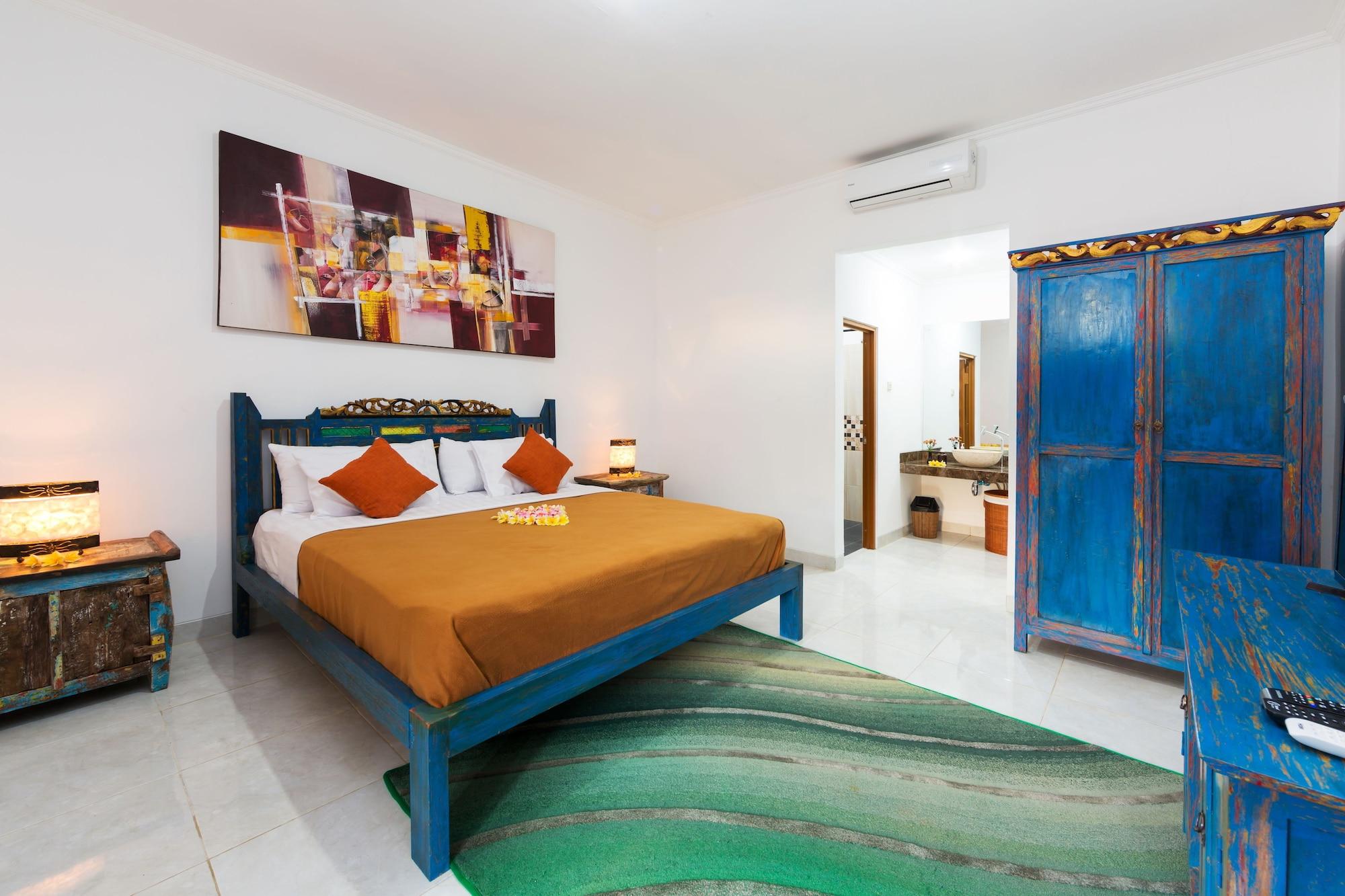 Bening House And Spa Seminyak Esterno foto